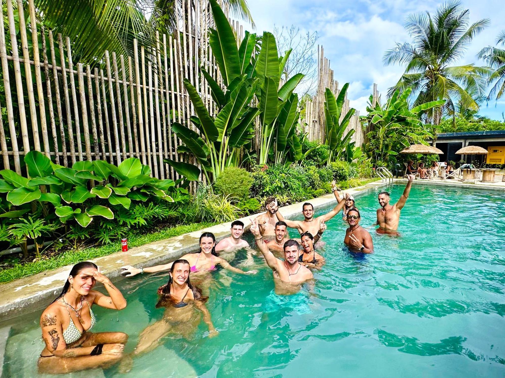 Rucksack Inn Siargao เจเนอรัลลูนา ภายนอก รูปภาพ